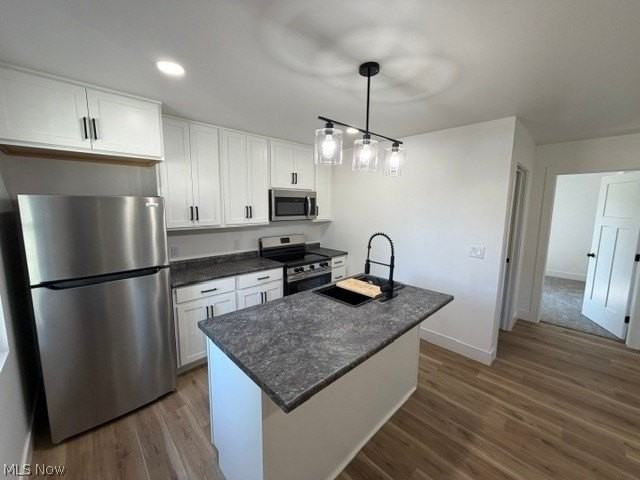 1710 Ridge Ave - Photo 5 of 11