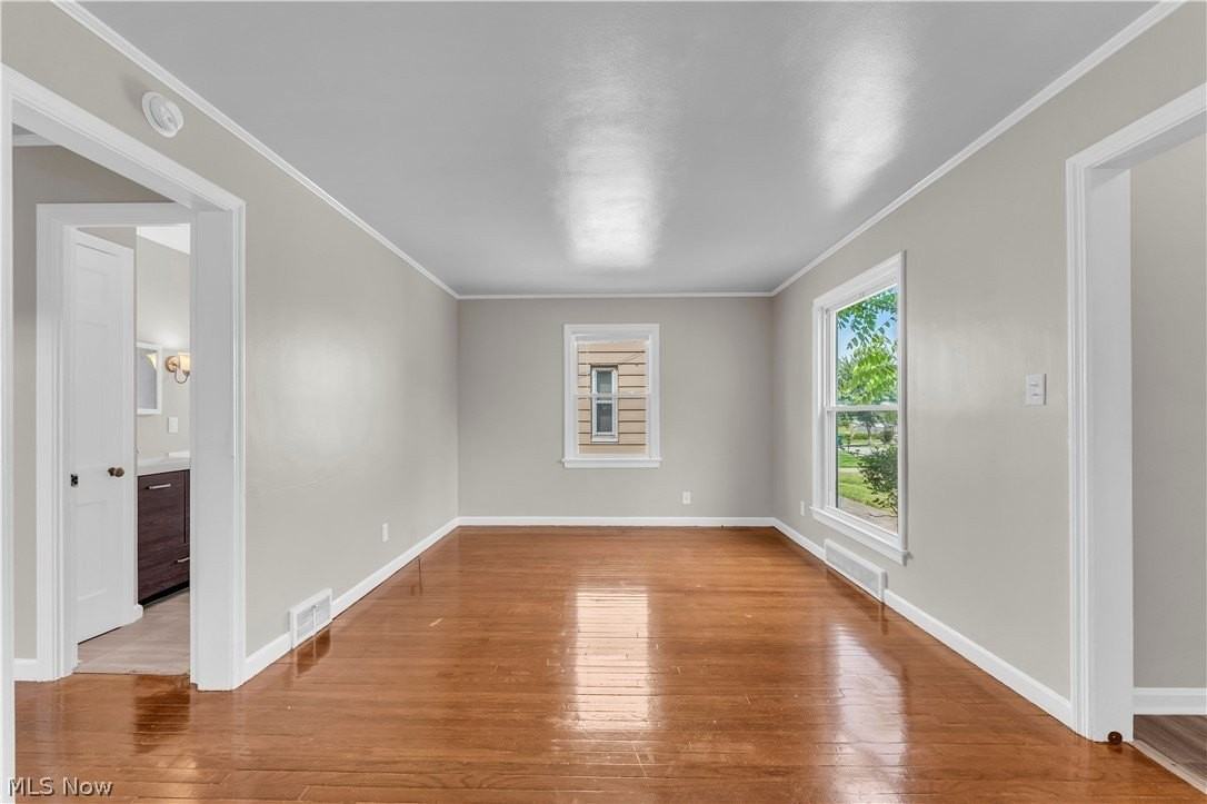 21106 Gardenview Dr - Photo 5 of 24