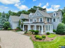 featured image of 29 Mcgrath Dr