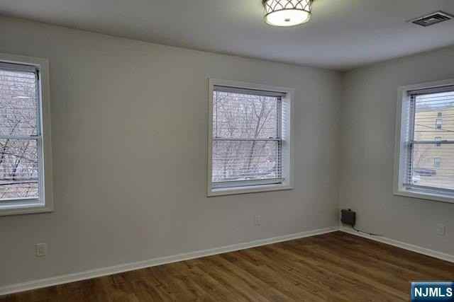 117 Forest St #2L - Photo 2 of 13
