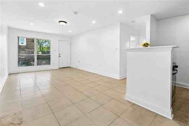 6220 Riverside Dr #576 - Photo 2 of 8