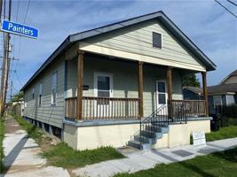 featured image of 2539 Painters St