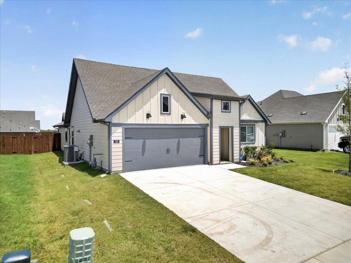 728 Orchid Way - Photo 5 of 37