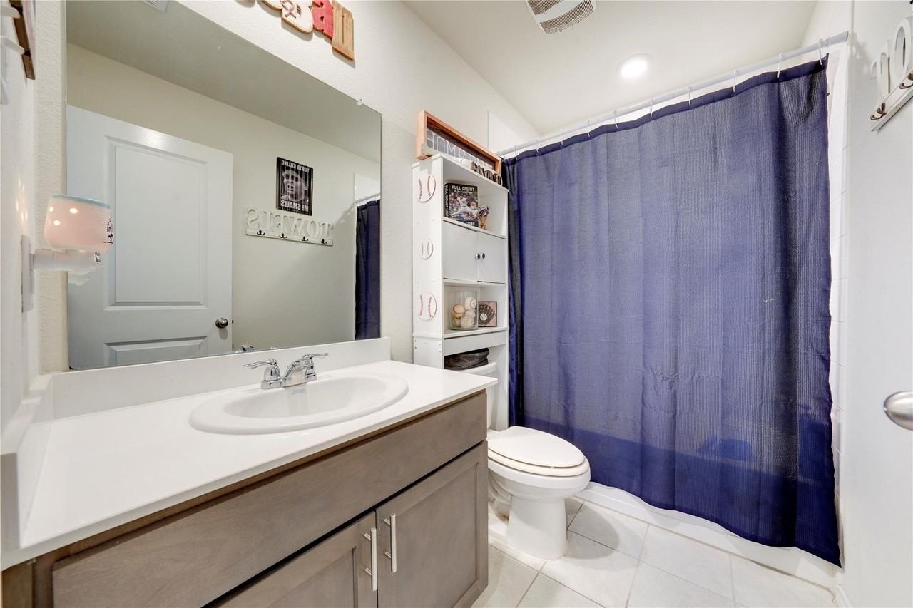 830 Rustic Way - Photo 7 of 33