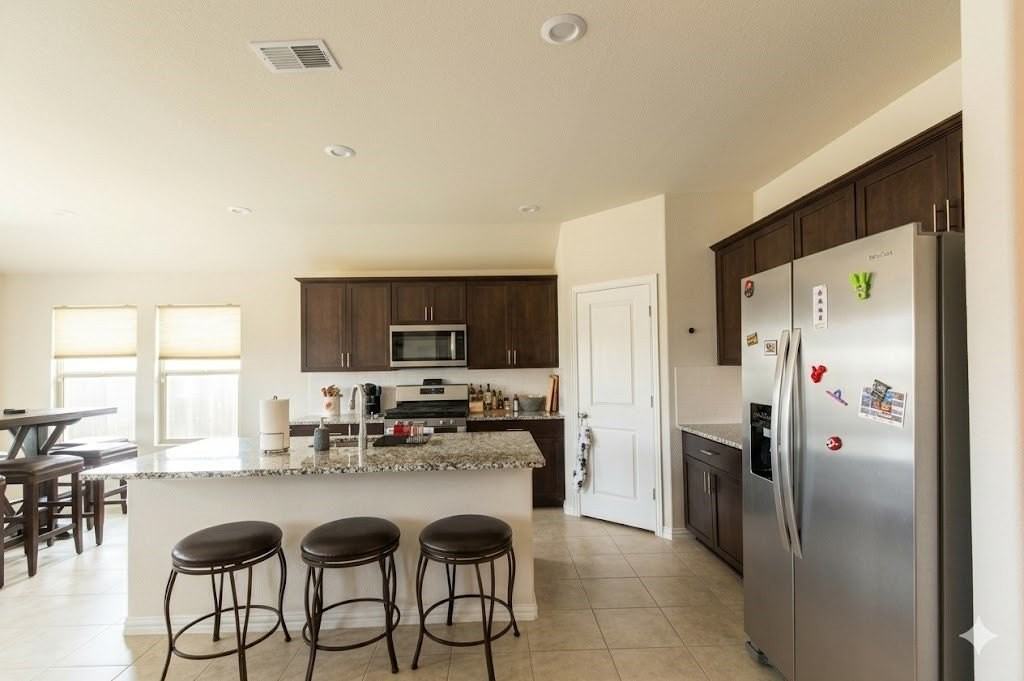 6304 Dry Gulch Trl - Photo 6 of 31