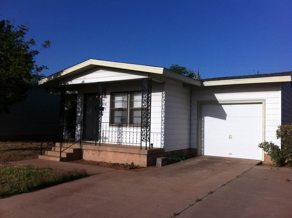 604 Steakley St - Photo 2 of 21