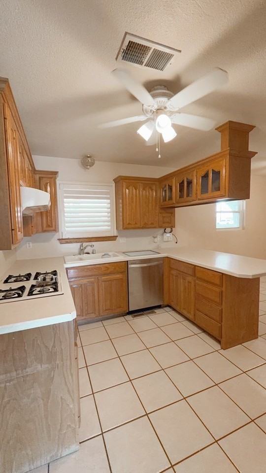 3611 Baumann Ave - Photo 5 of 21