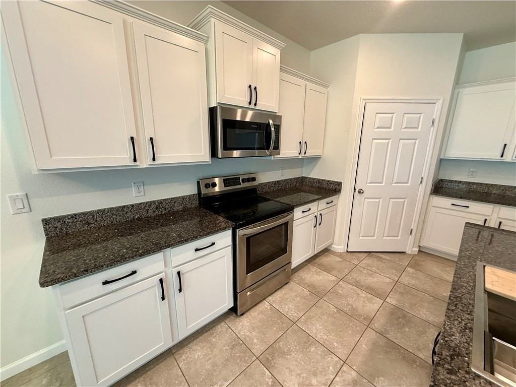 2577 Crowned Eagle Cir Sw - Photo 7 of 23