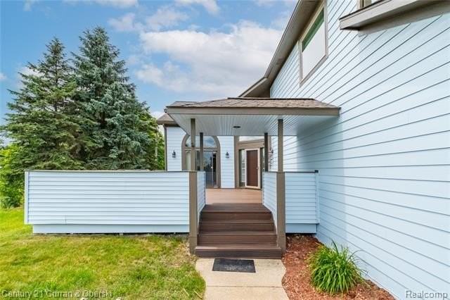 1083 N Livernois Rd - Photo 2 of 50