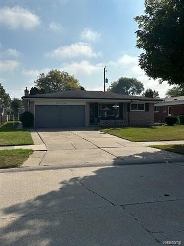 34080 Brookshire Dr - Photo 2 of 42