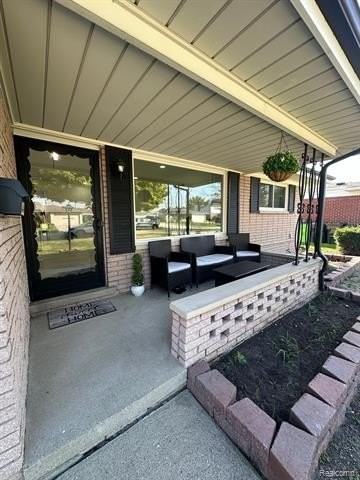 34080 Brookshire Dr - Photo 3 of 42