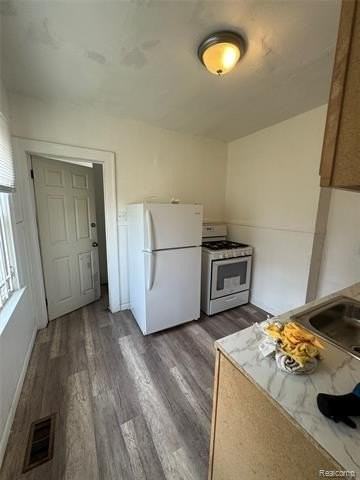 12129 Monica St - Photo 7 of 23