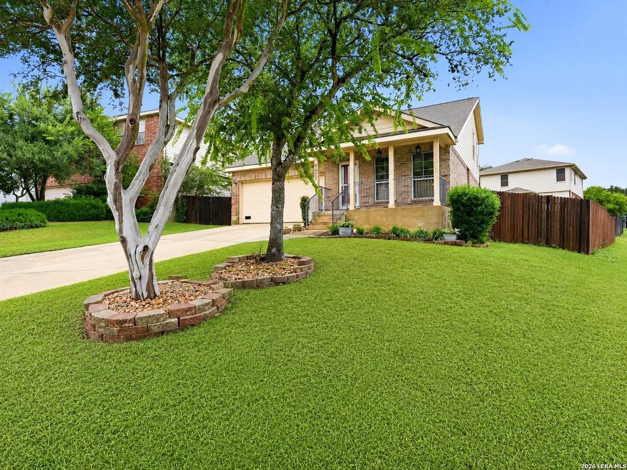 9127 Spiral Woods - Photo 3 of 35
