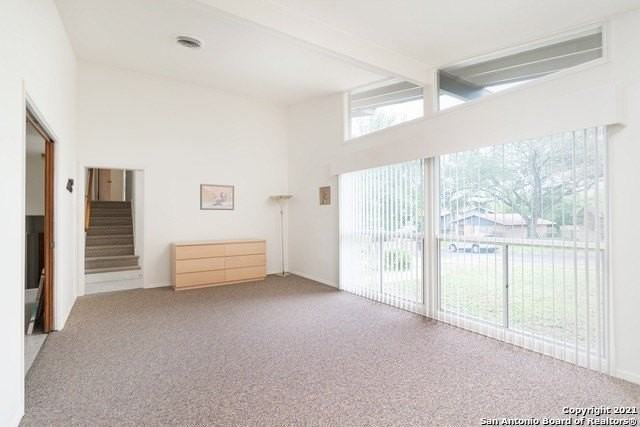 3811 Ridgeline Dr - Photo 4 of 16