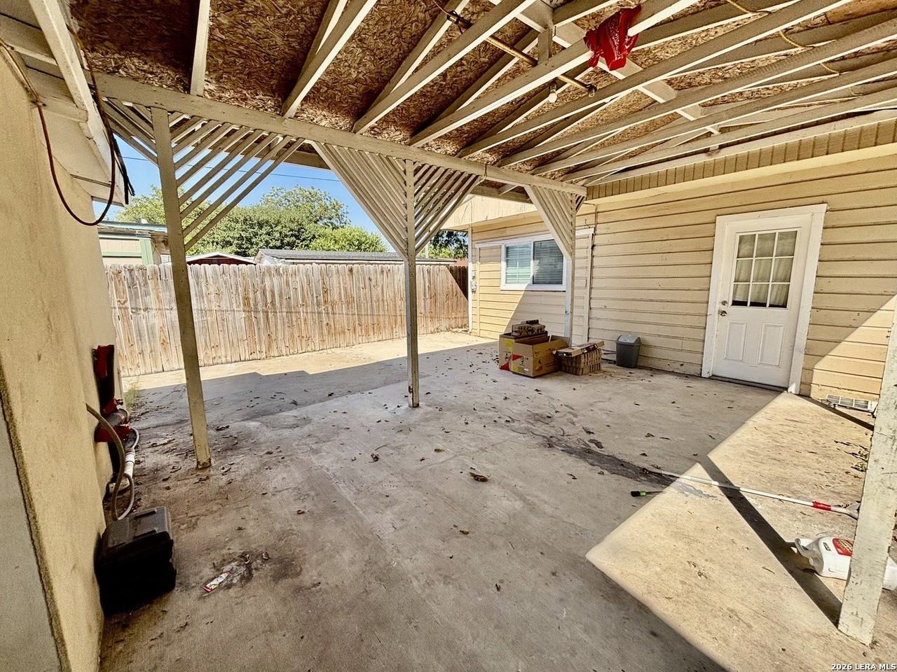 431 Sussex Ave #2 - Photo 5 of 5