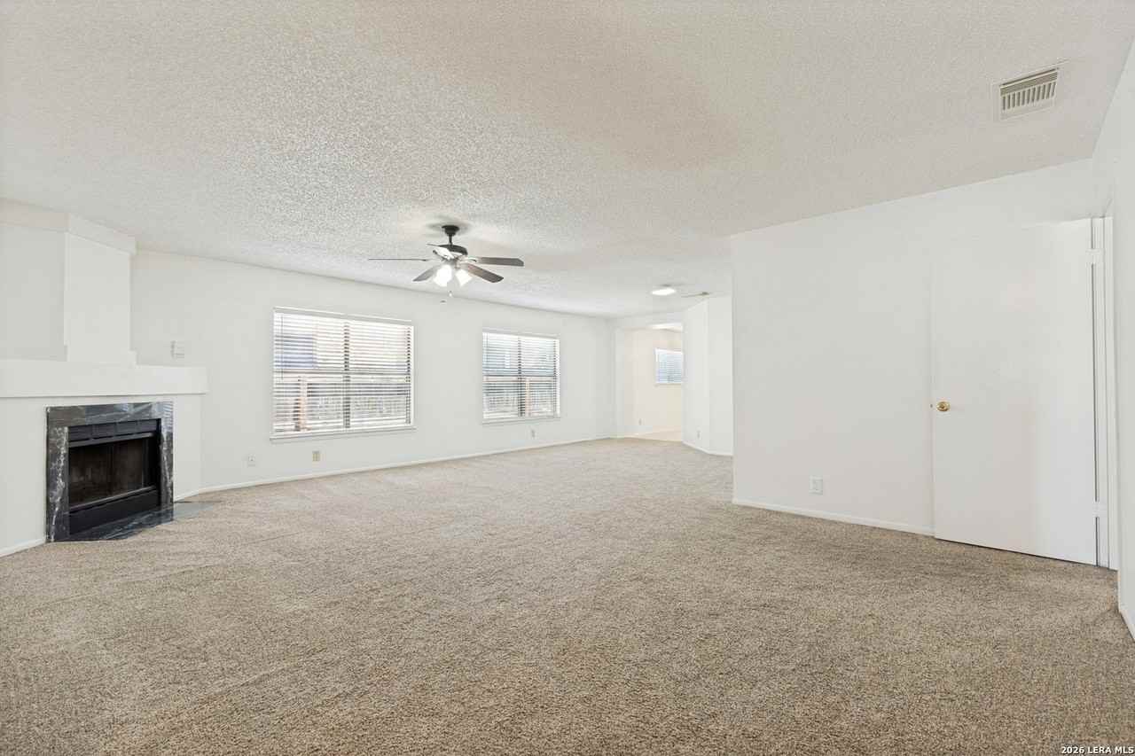 13114 Regency Way - Photo 2 of 12