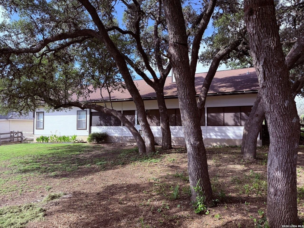 112 Ranger Dr - Photo 7 of 30