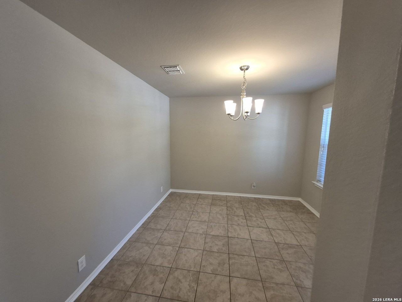 10213 Metz Vly - Photo 2 of 39