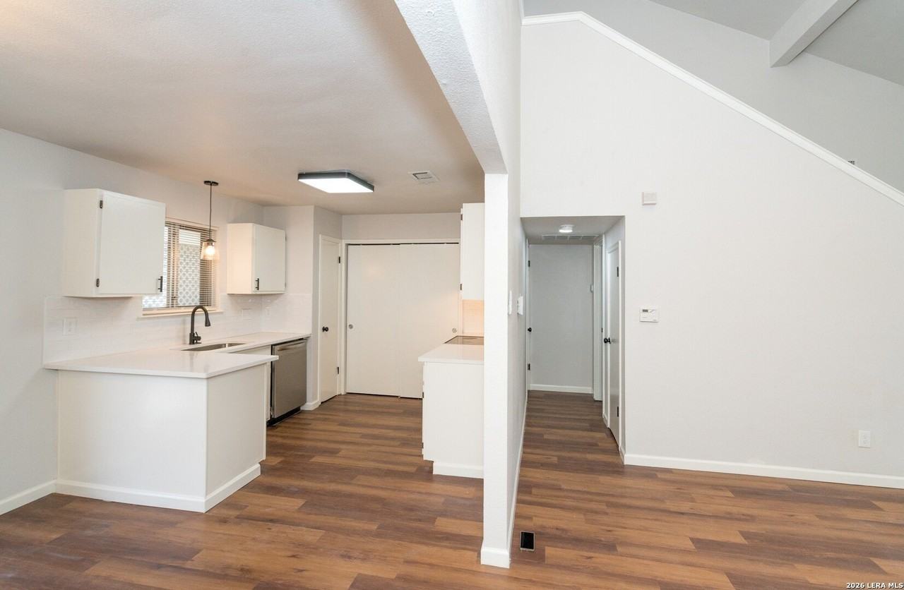 731 Garden Meadow Dr - Photo 6 of 26