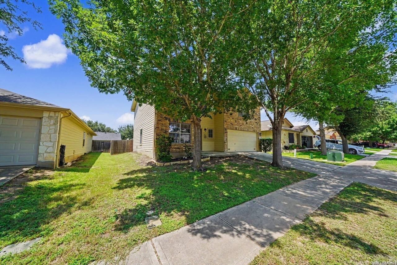 308 Prickly Pear Dr - Photo 4 of 43
