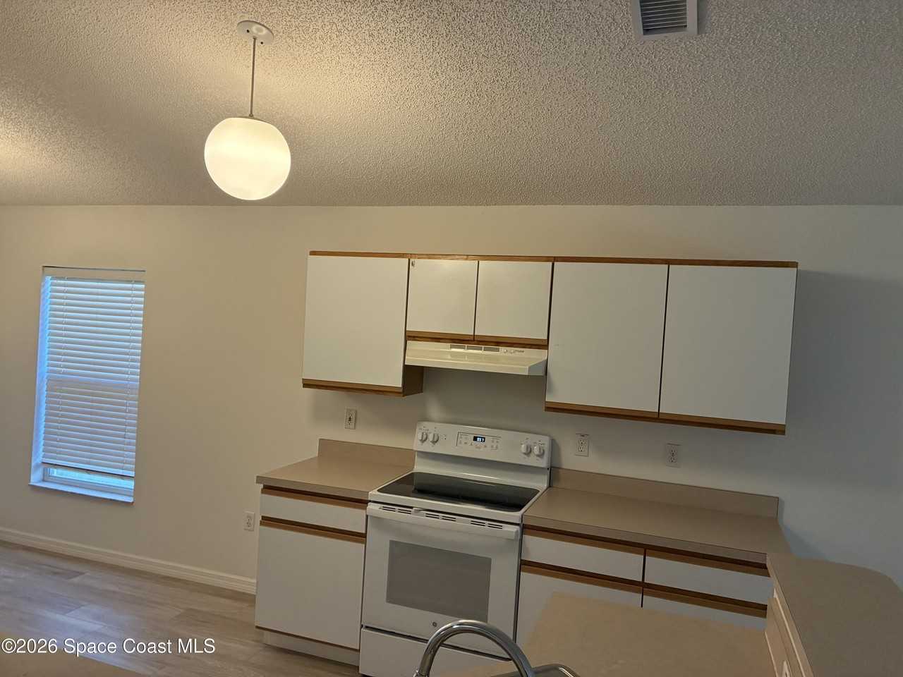 1776 Vista Lake Cir - Photo 7 of 30