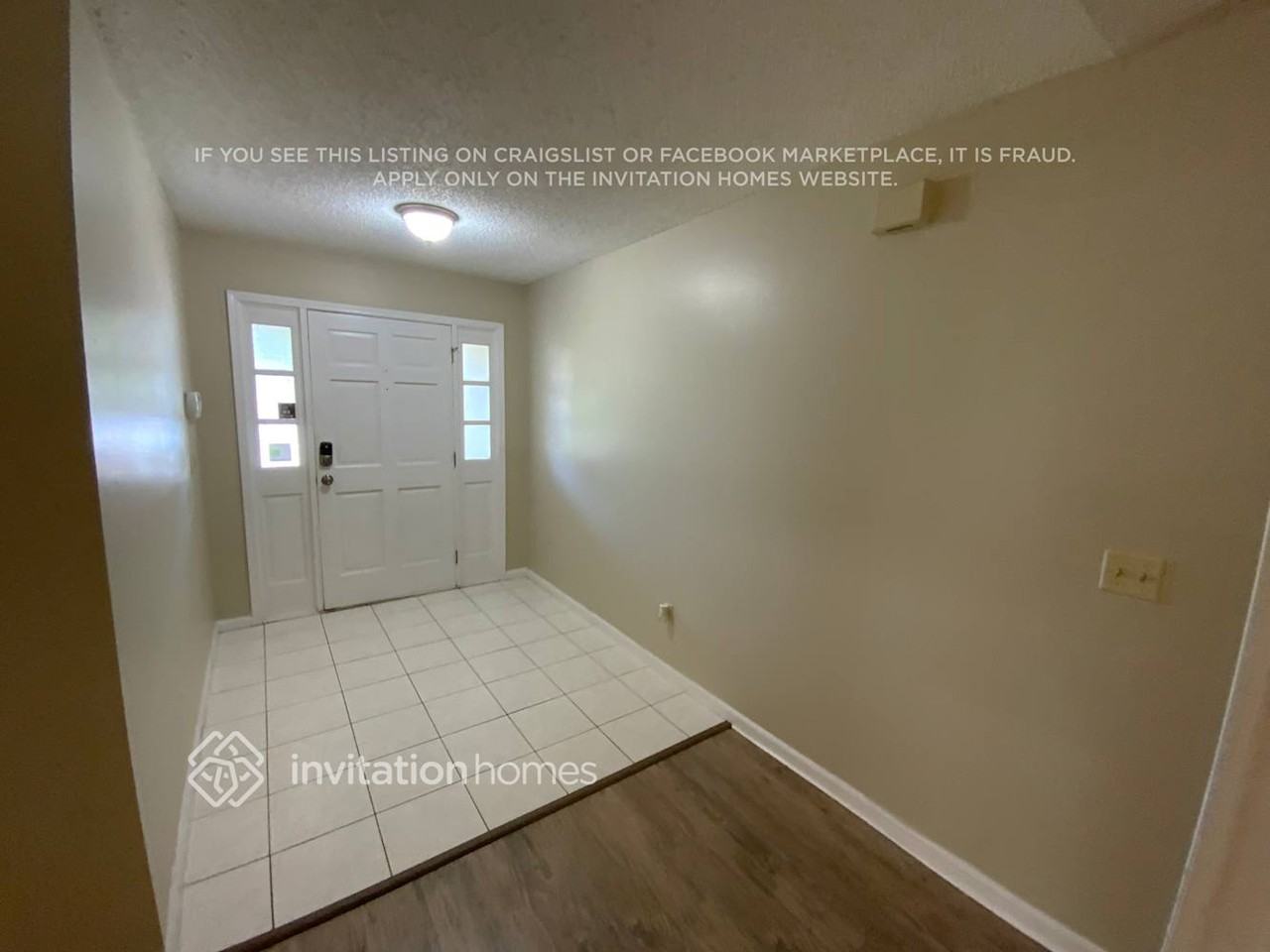 9713 Peabody Dr N - Photo 3 of 19
