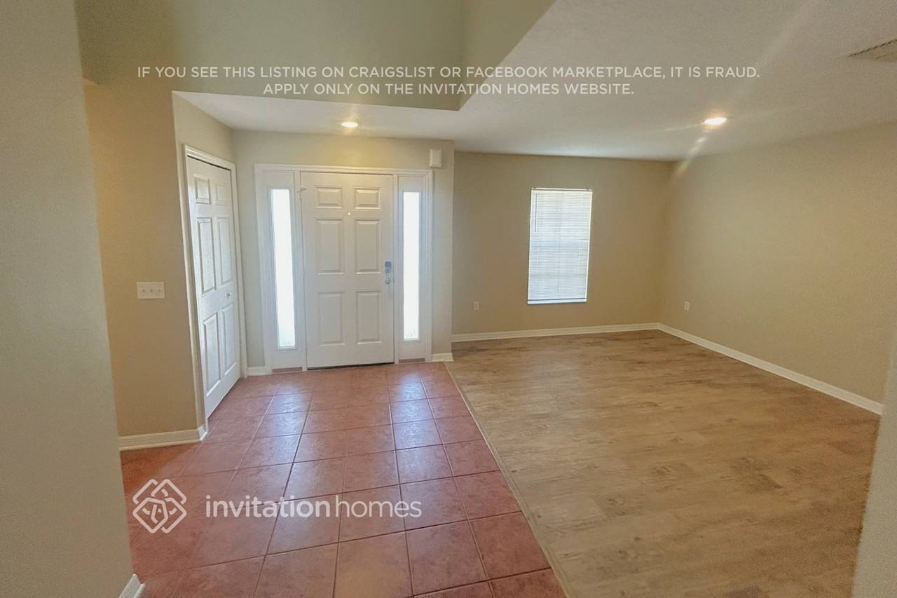 5020 Spanish Oaks Blvd - Photo 2 of 15