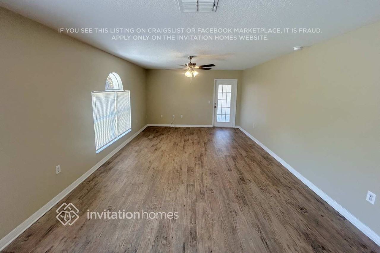 5020 Spanish Oaks Blvd - Photo 5 of 15