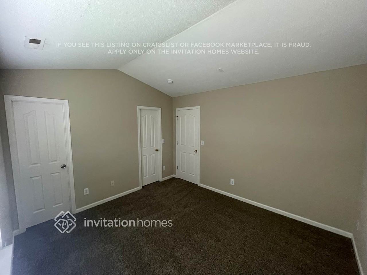 8142 Chatham Oaks Dr - Photo 6 of 18
