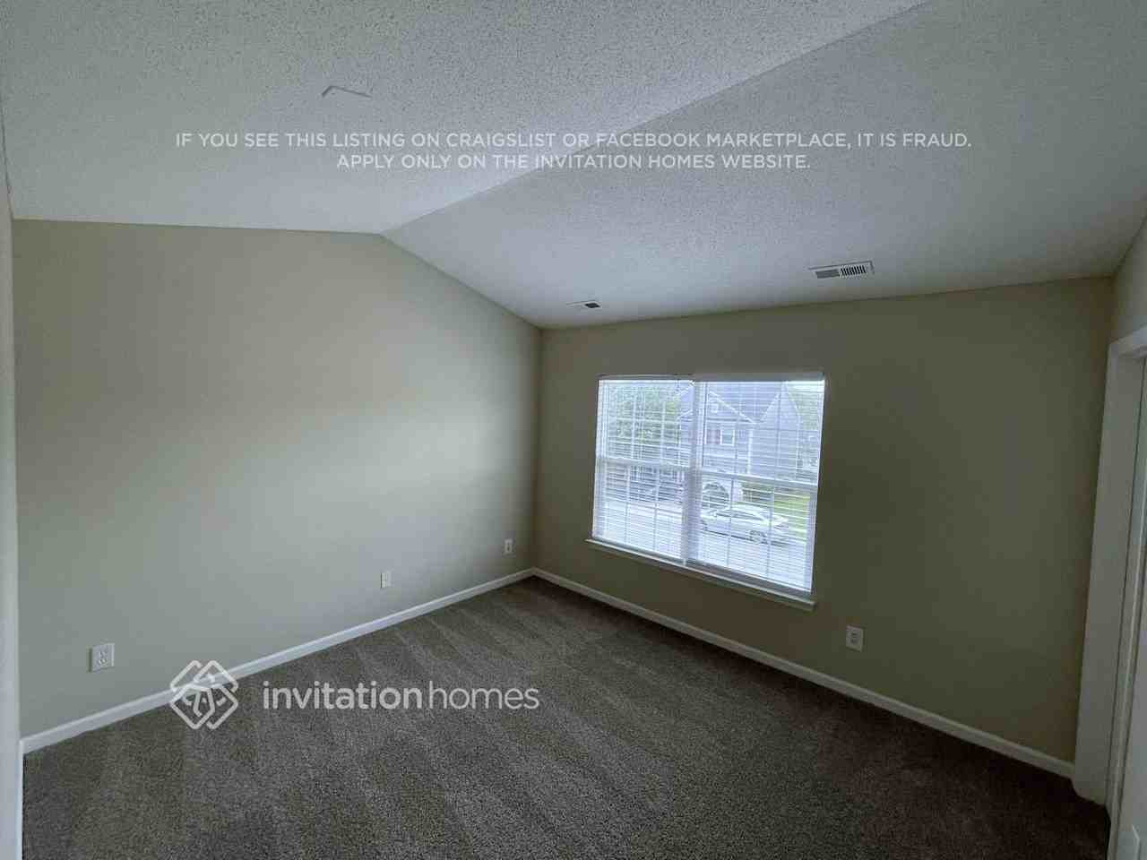 8142 Chatham Oaks Dr - Photo 7 of 18