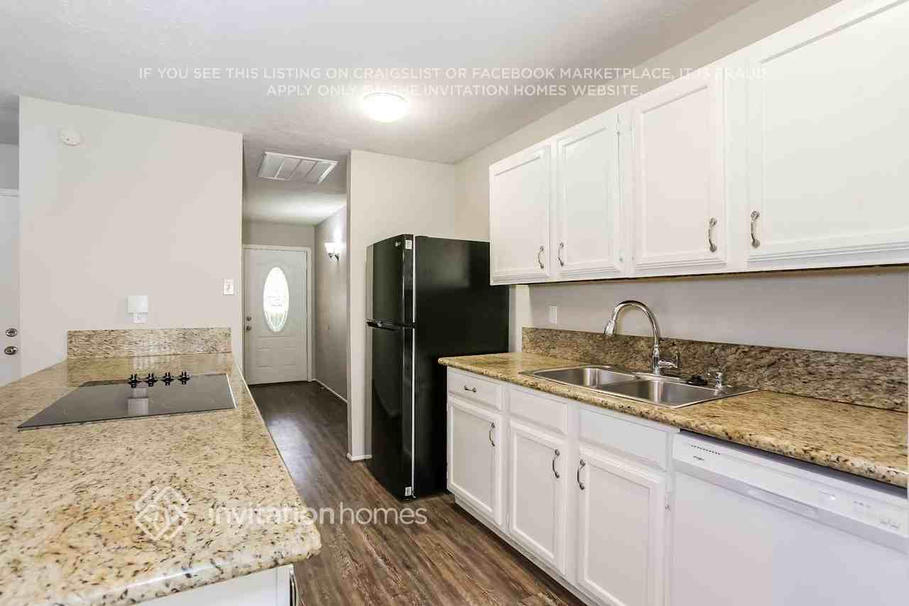 6830 Kearney Dr - Photo 5 of 16