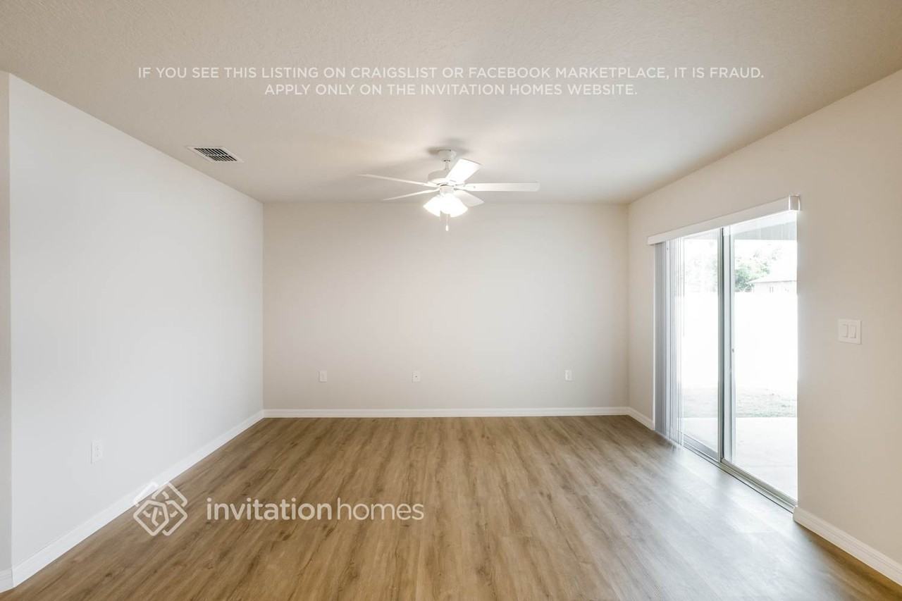 700 Grandeur St Se - Photo 2 of 15