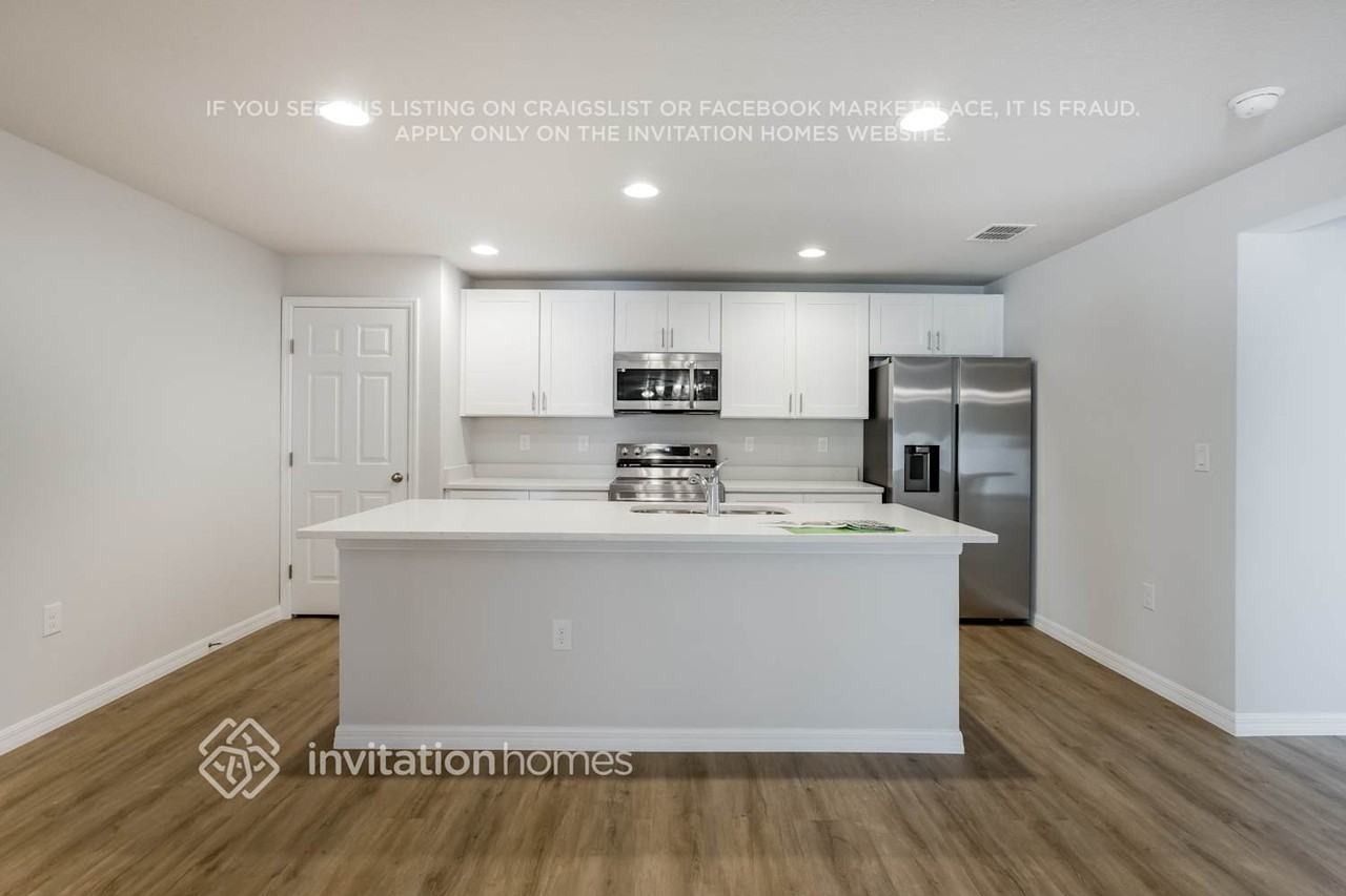 700 Grandeur St Se - Photo 4 of 15