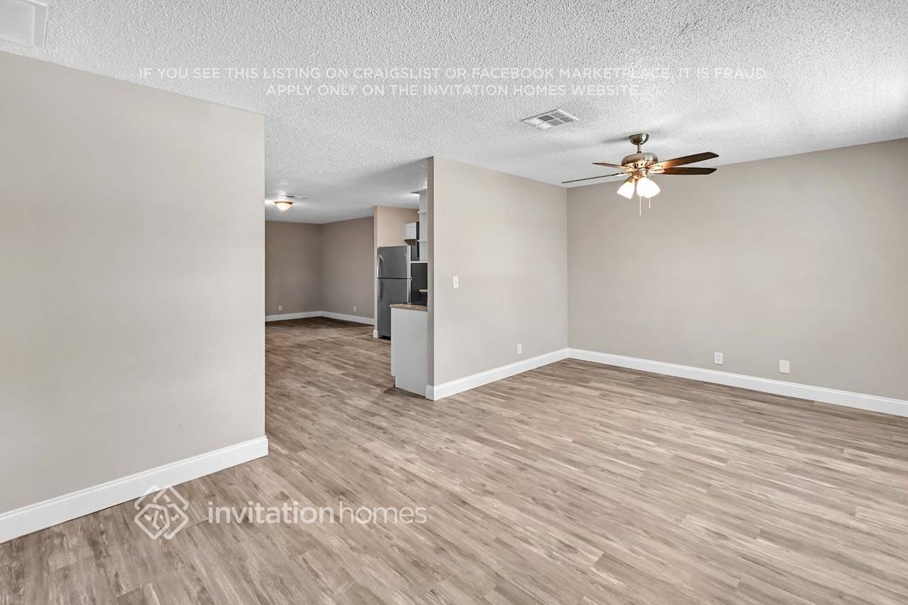 4396 Nicia Way - Photo 4 of 26