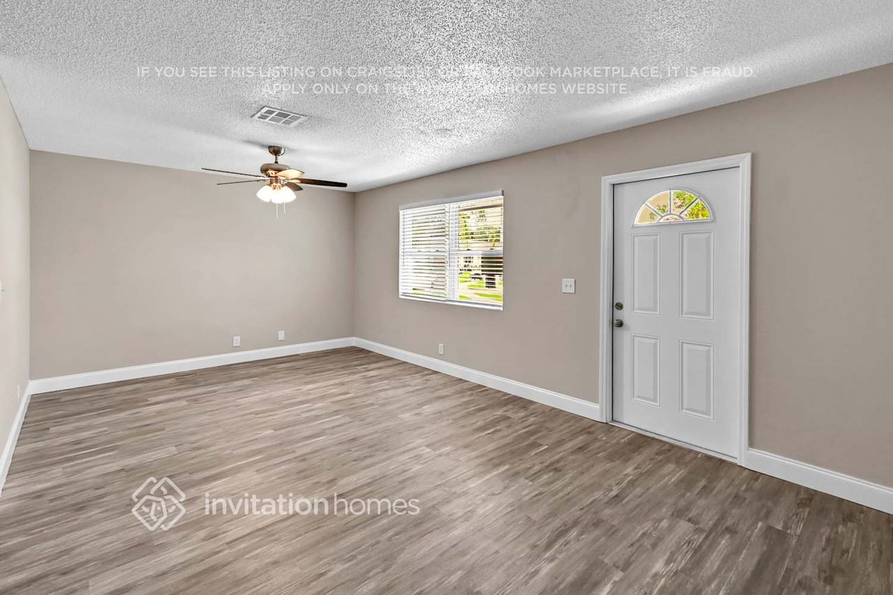 4396 Nicia Way - Photo 5 of 26