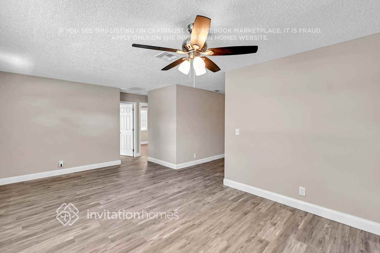 4396 Nicia Way - Photo 7 of 26