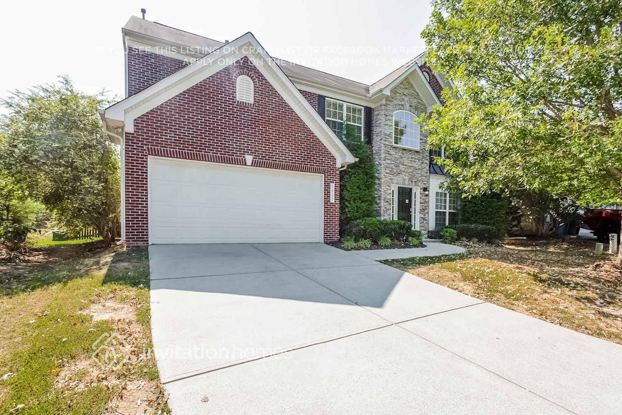 5817 Lindley Crescent Dr - Photo 2 of 21