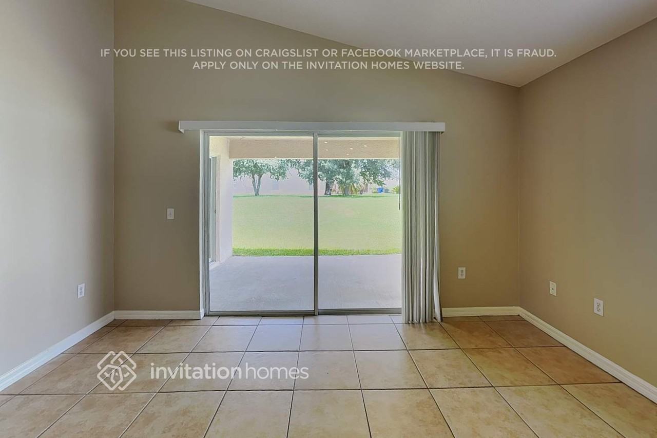 1260 Creekview Ct - Photo 7 of 18