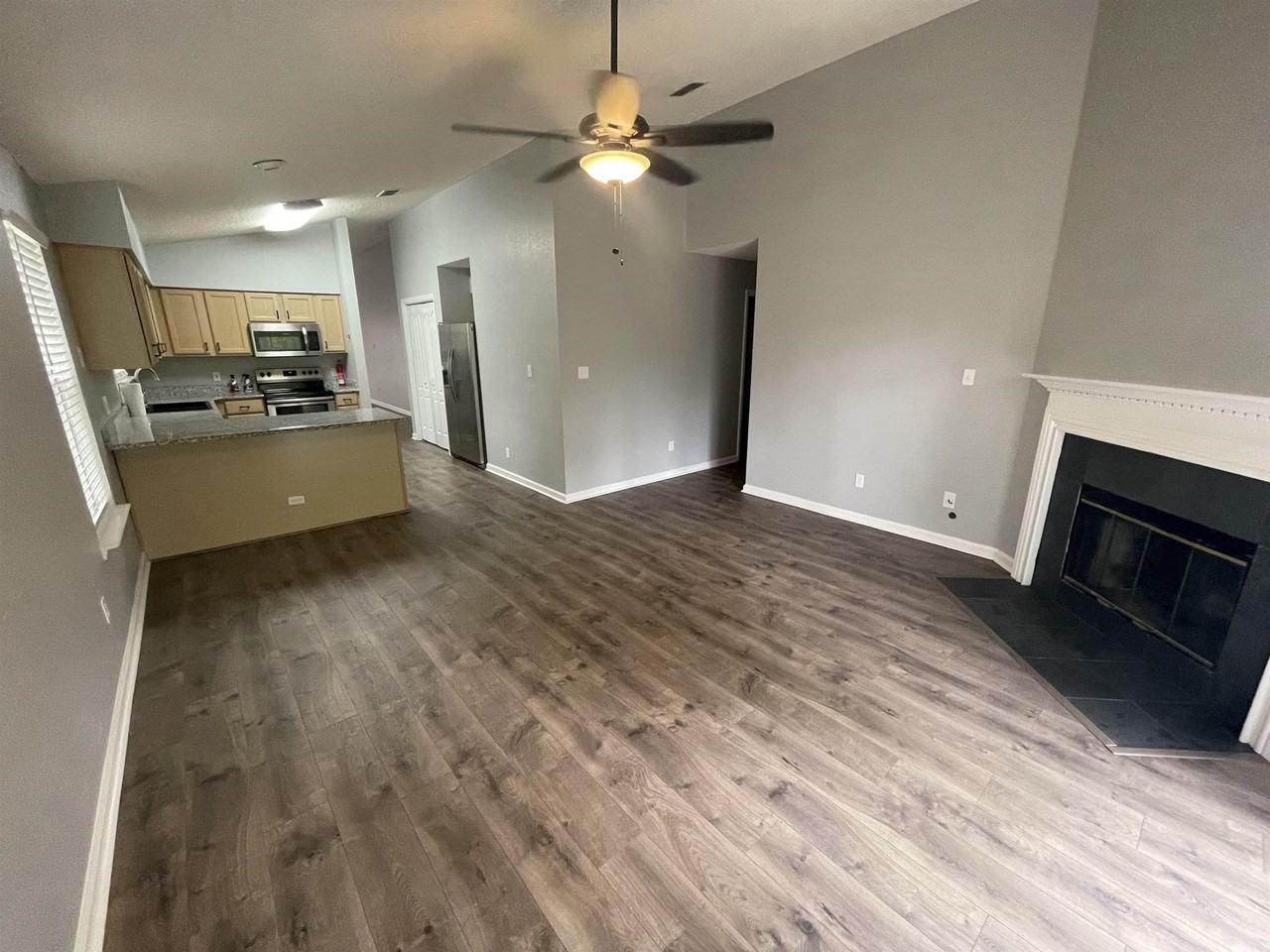 5326 Saint Ives Ln - Photo 2 of 15