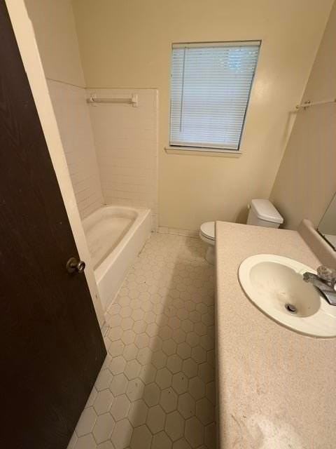 3339 Trafalgar Sq #A - Photo 6 of 8