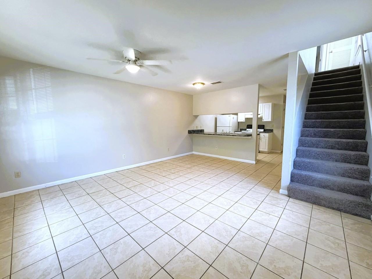 2708 Tess Cir - Photo 2 of 19