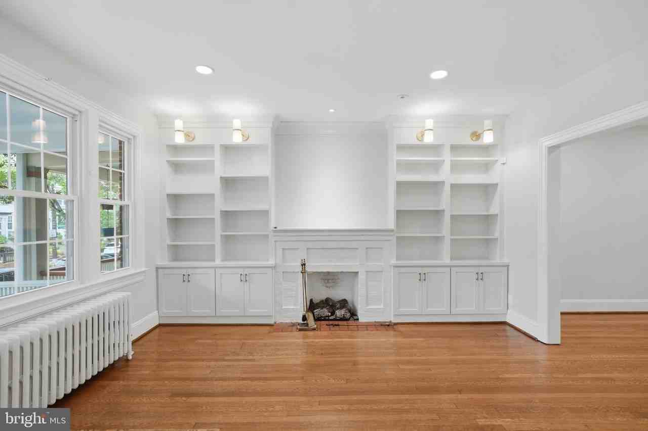 3839 Beecher St Nw - Photo 3 of 46