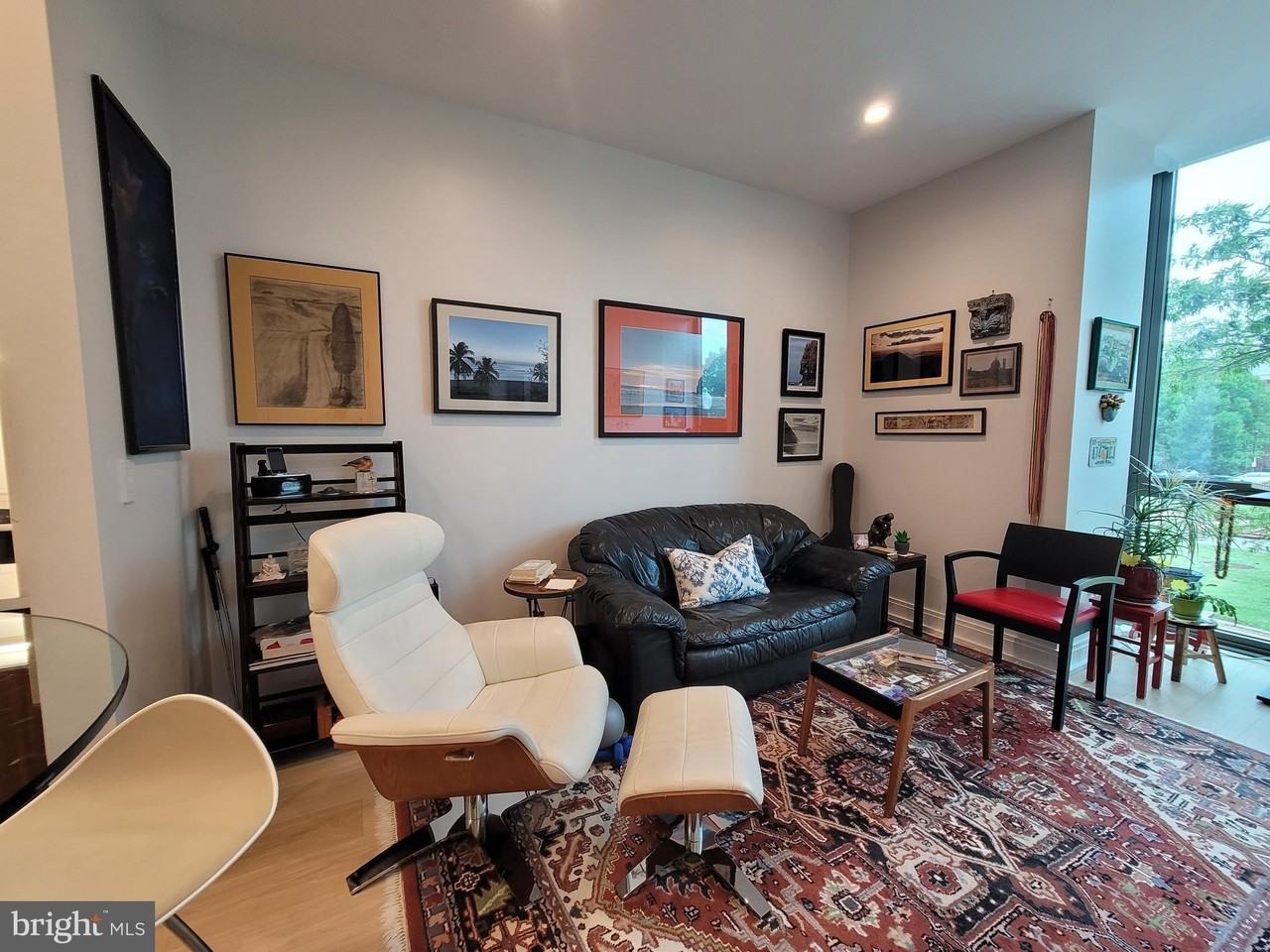 1111 Pennsylvania Ave Se #205 - Photo 6 of 26