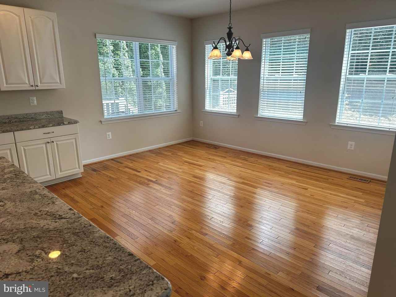 727 Walnut Ave - Photo 5 of 15