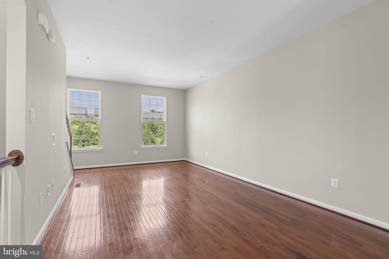 7315 Old Calvary Rd - Photo 4 of 45