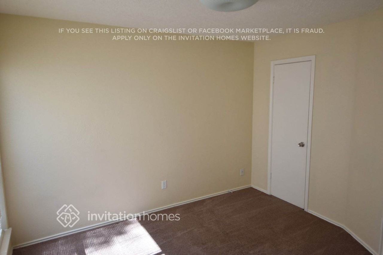 11514 Dell Hollow Dr - Photo 7 of 11