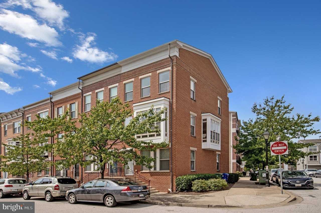 122 Lloyd St #211 - Photo 3 of 49