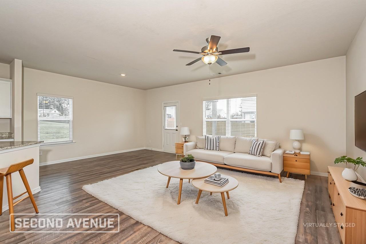 714 Woody Dr - Photo 2 of 28