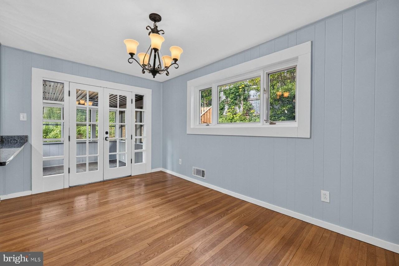 3604 Husted Dr - Photo 6 of 35