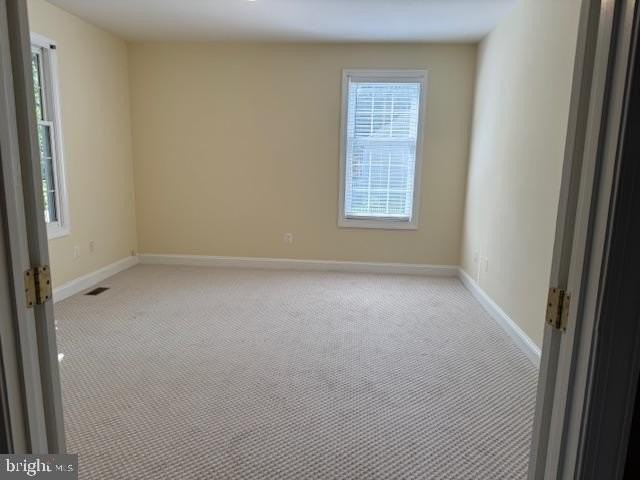 305 Flannery Ln - Photo 6 of 29